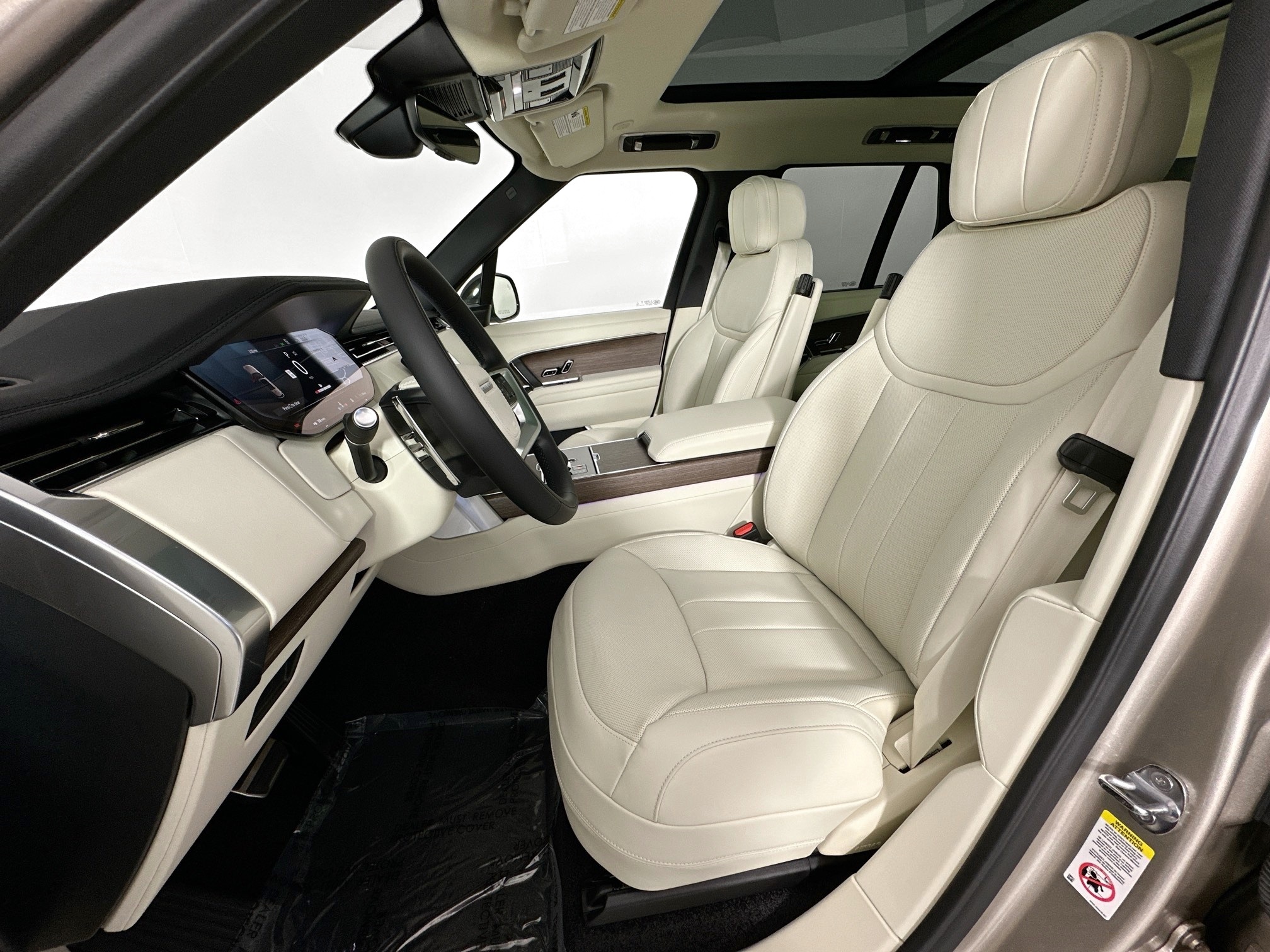 new 2025 Land Rover Range Rover car, priced at $150,000