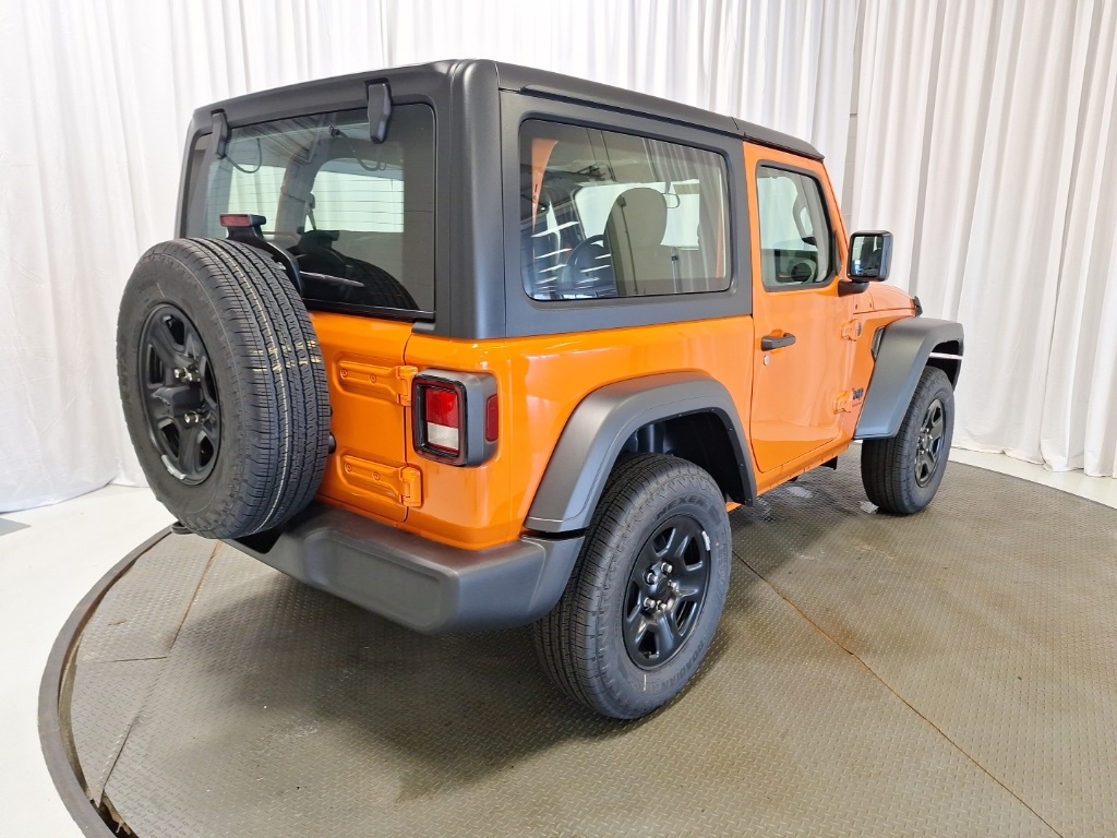 new 2025 Jeep Wrangler car, priced at $33,833