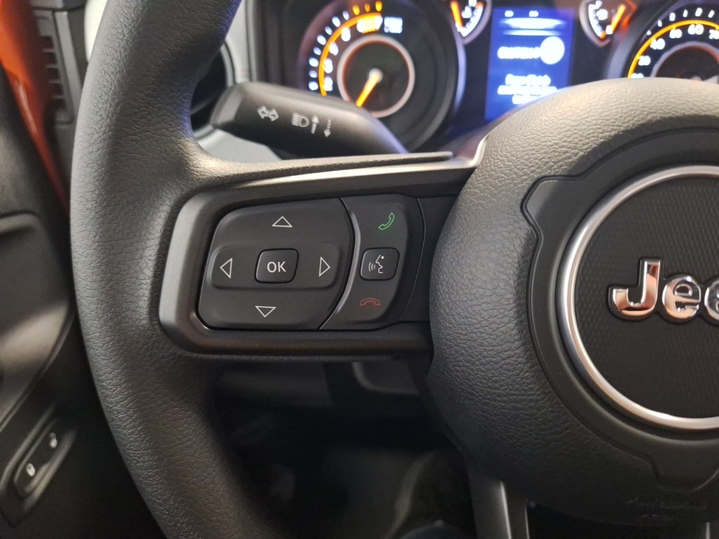 new 2025 Jeep Wrangler car, priced at $33,833