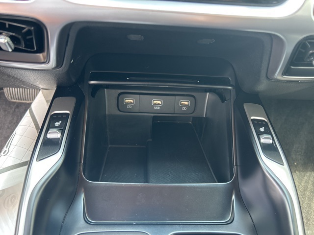 used 2022 Kia Sorento Hybrid car, priced at $26,490