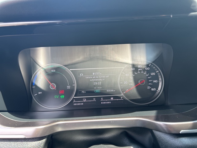 used 2022 Kia Sorento Hybrid car, priced at $26,490