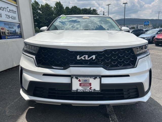 used 2022 Kia Sorento Hybrid car, priced at $26,490