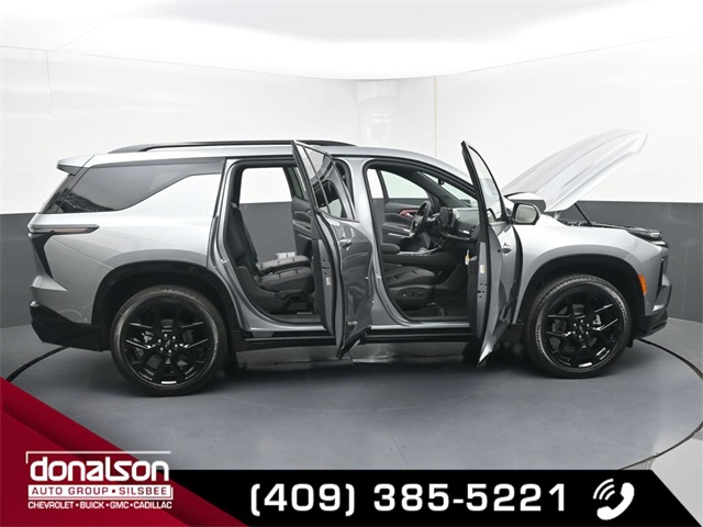new 2026 Chevrolet Traverse car, priced at $58,991