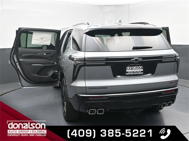 new 2026 Chevrolet Traverse car, priced at $58,991