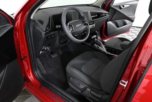 new 2025 Kia Niro car, priced at $28,281