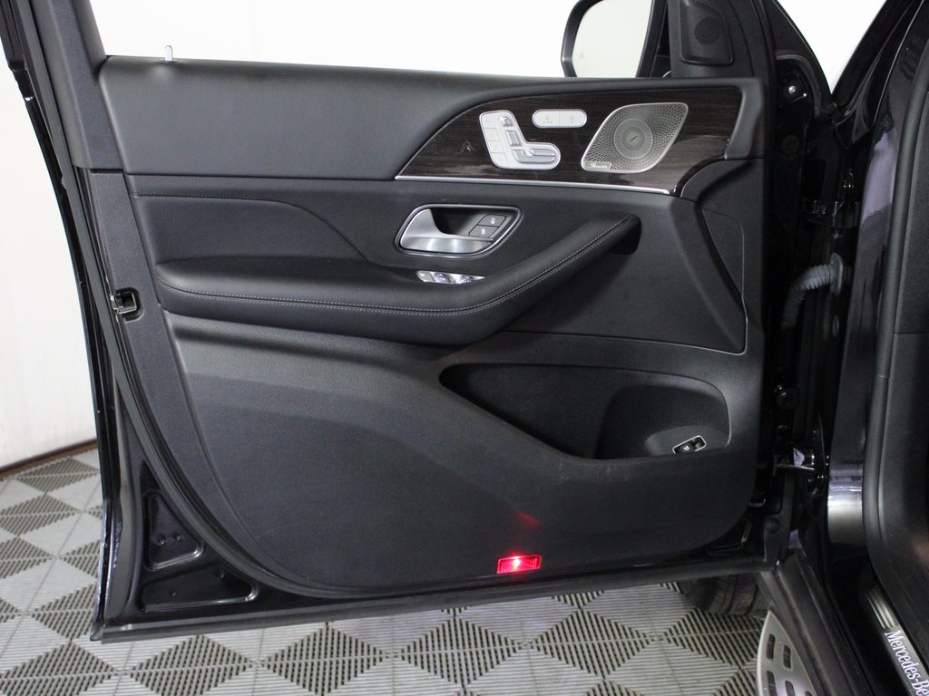 used 2021 Mercedes-Benz GLE car, priced at $39,685