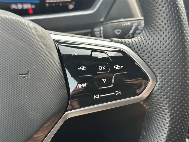 used 2022 Volkswagen Tiguan car, priced at $28,616