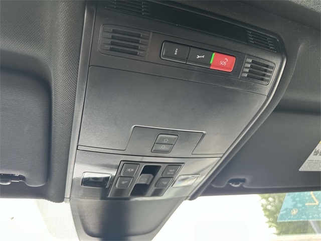 used 2022 Volkswagen Tiguan car, priced at $28,616