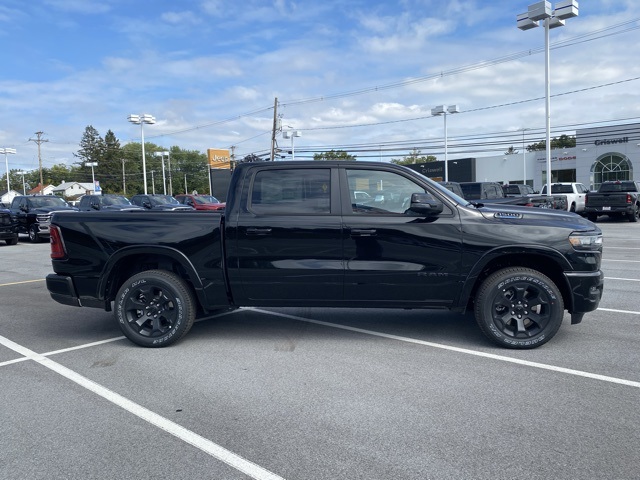 new 2025 Ram 1500 car, priced at $43,842