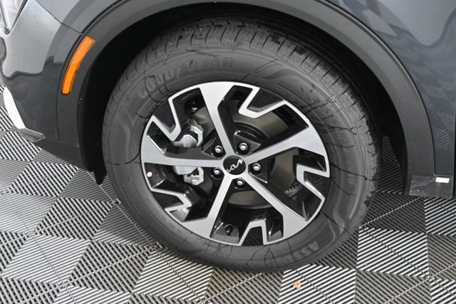 new 2025 Kia Sportage Hybrid car, priced at $36,600