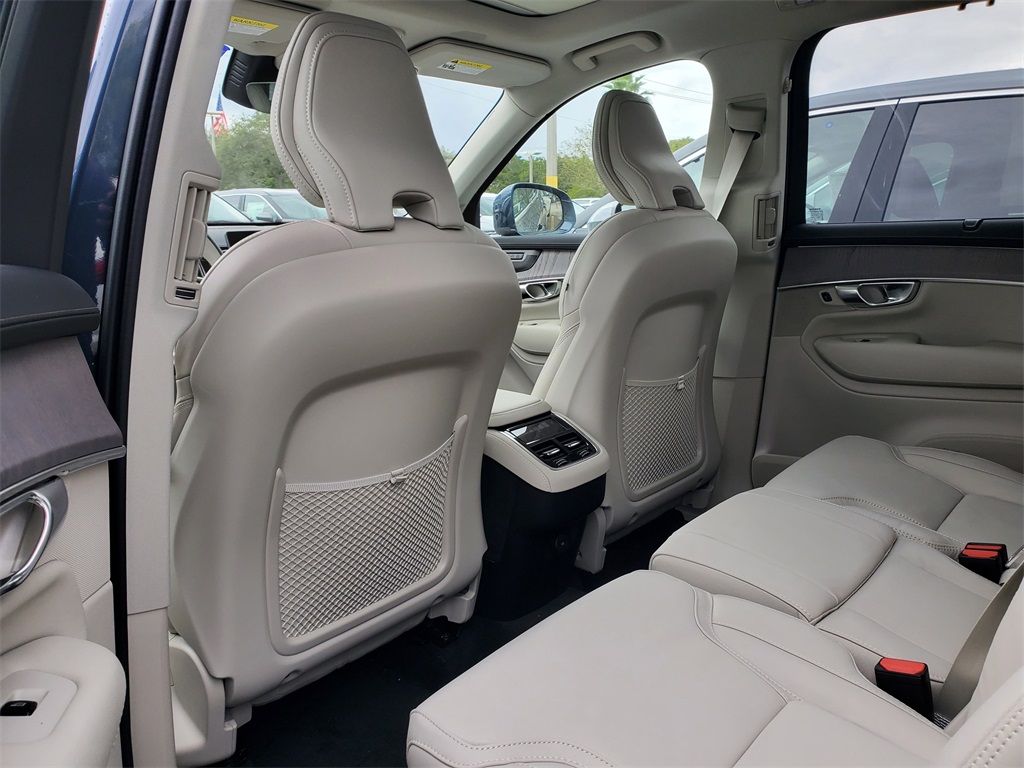 new 2026 Volvo XC90 car, priced at $71,655