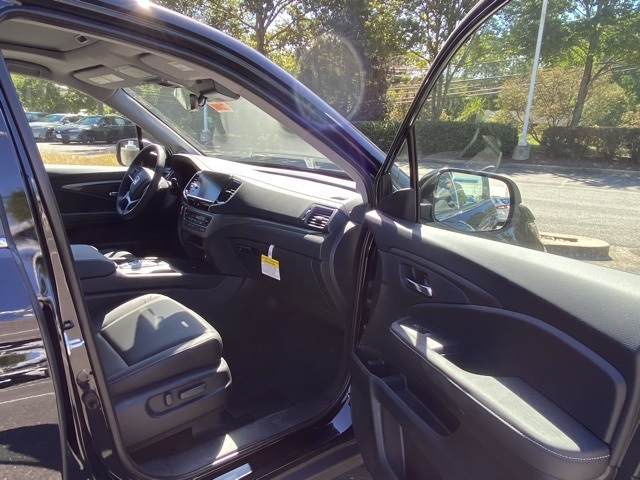 new 2025 Honda Ridgeline car, priced at $41,552