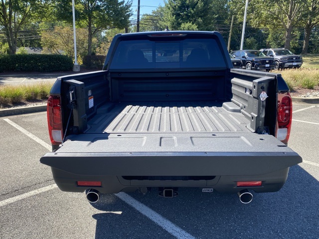 new 2025 Honda Ridgeline car, priced at $41,552