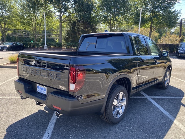 new 2025 Honda Ridgeline car, priced at $41,552