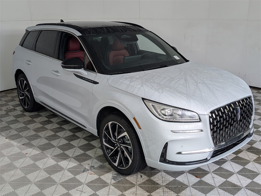 new 2025 Lincoln Corsair car, priced at $63,874