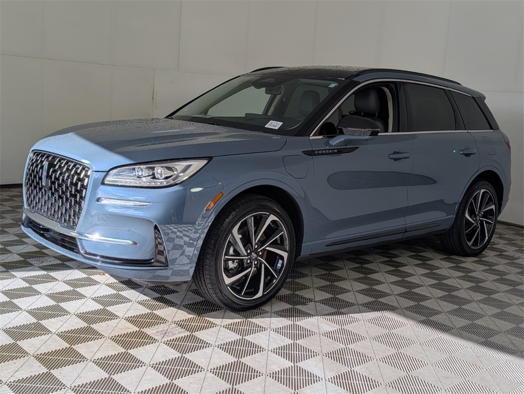 new 2025 Lincoln Corsair Plug-In Hybrid car