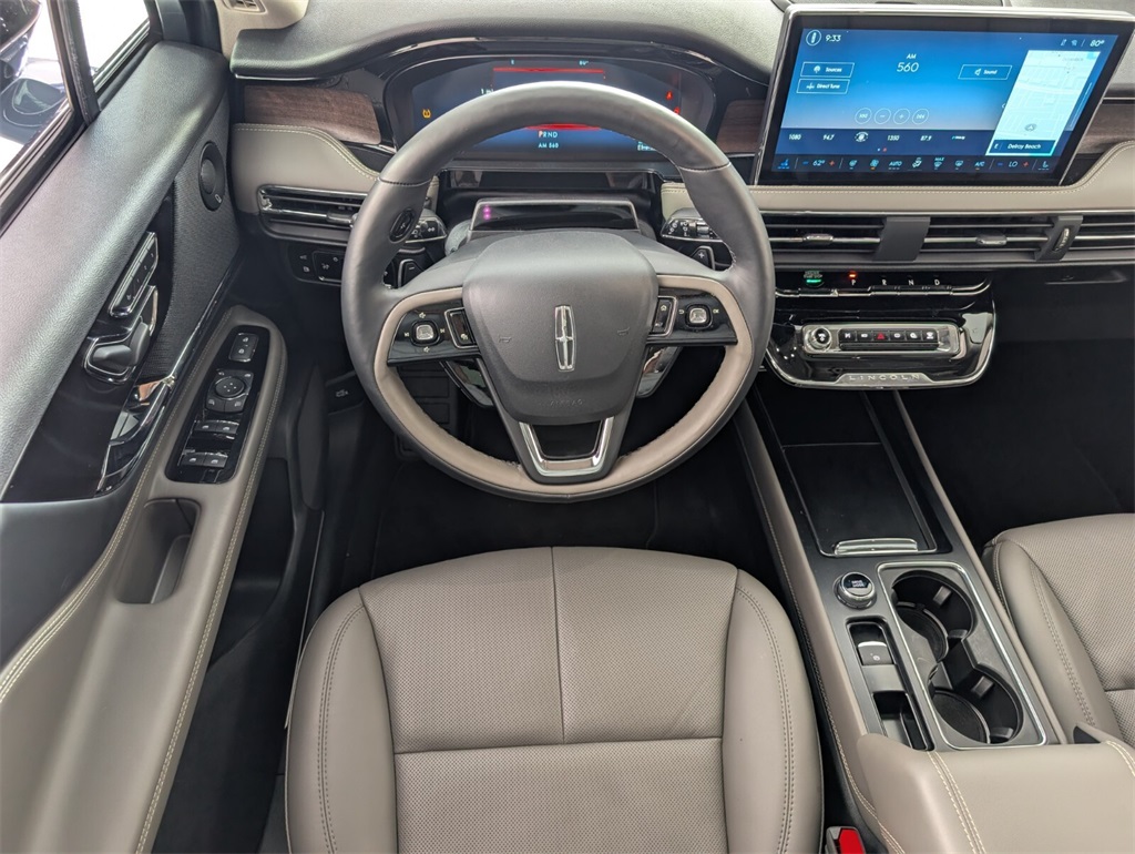 new 2025 Lincoln Corsair Plug-In Hybrid car