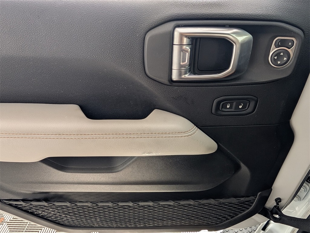 used 2022 Jeep Wrangler car, priced at $42,800