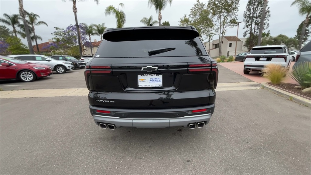 new 2025 Chevrolet Traverse car, priced at $42,221