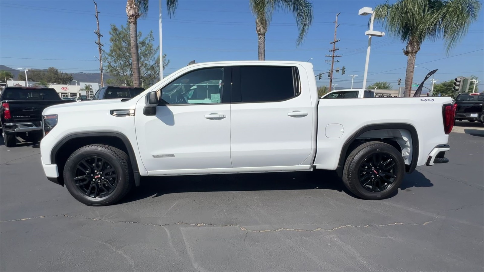 used 2023 GMC Sierra 1500 car, priced at $46,991