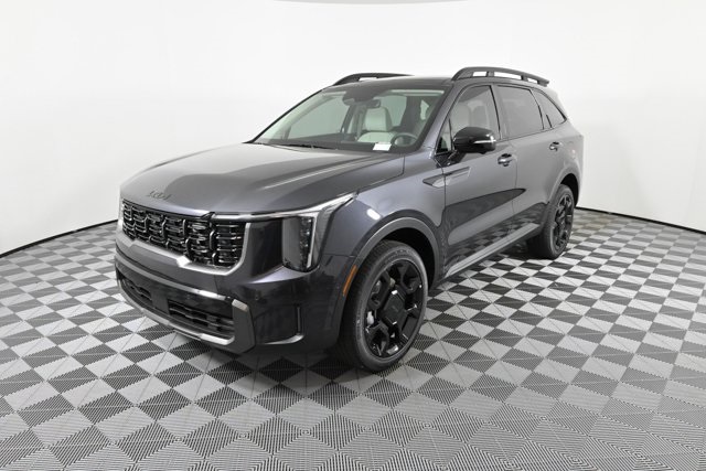 new 2025 Kia Sorento car, priced at $41,987