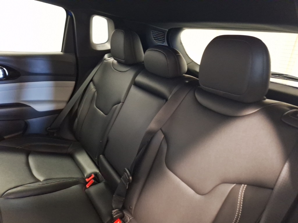 new 2026 Jeep Compass car, priced at $34,625