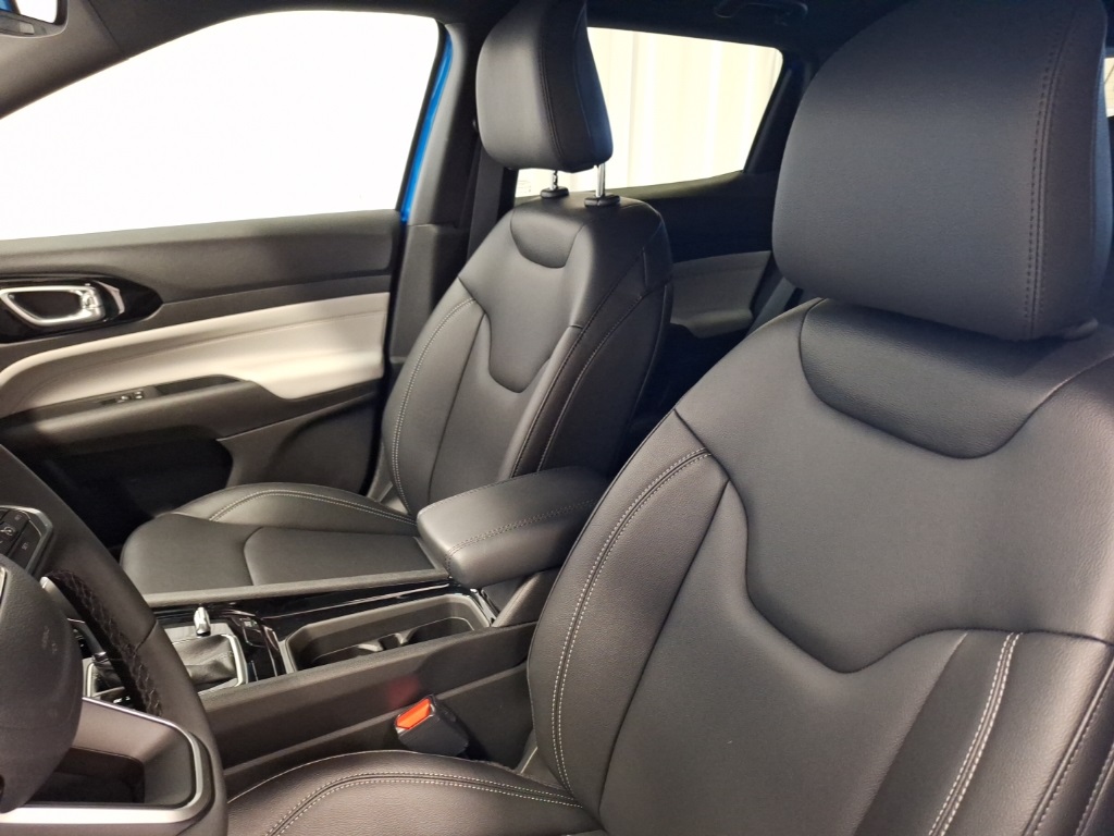 new 2026 Jeep Compass car, priced at $34,625