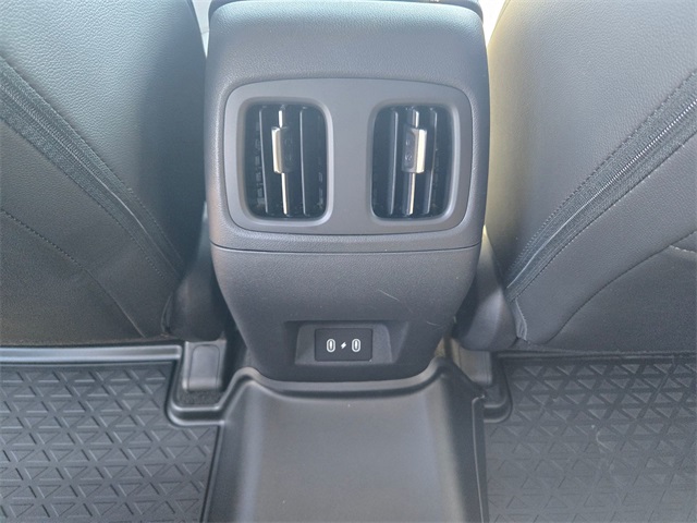 new 2025 Hyundai Santa Cruz car, priced at $30,940