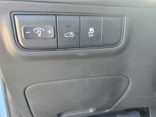 new 2025 Hyundai Santa Cruz car, priced at $30,940