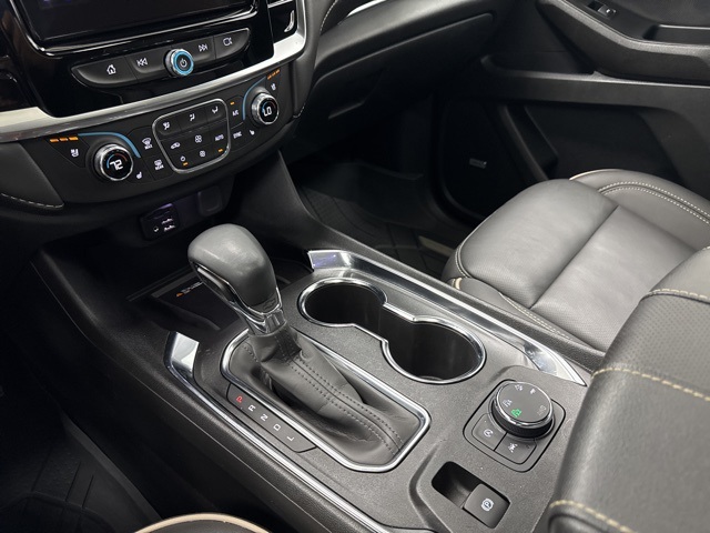 used 2023 Chevrolet Traverse car, priced at $41,984