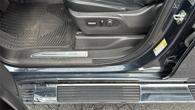 used 2019 Chevrolet Silverado 1500 car, priced at $32,998