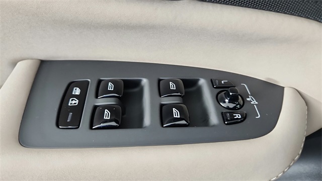 new 2026 Volvo XC90 car, priced at $78,750