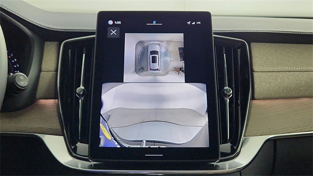 new 2026 Volvo XC90 car, priced at $78,750