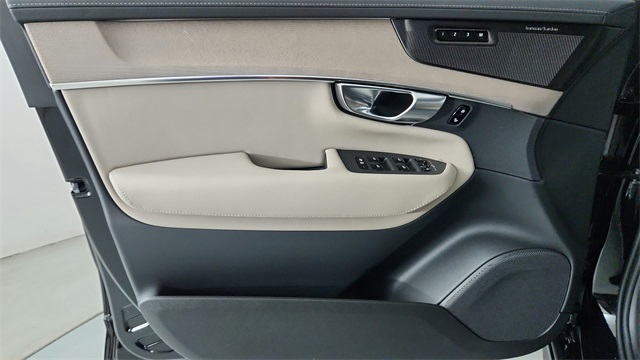 new 2026 Volvo XC90 car, priced at $78,750