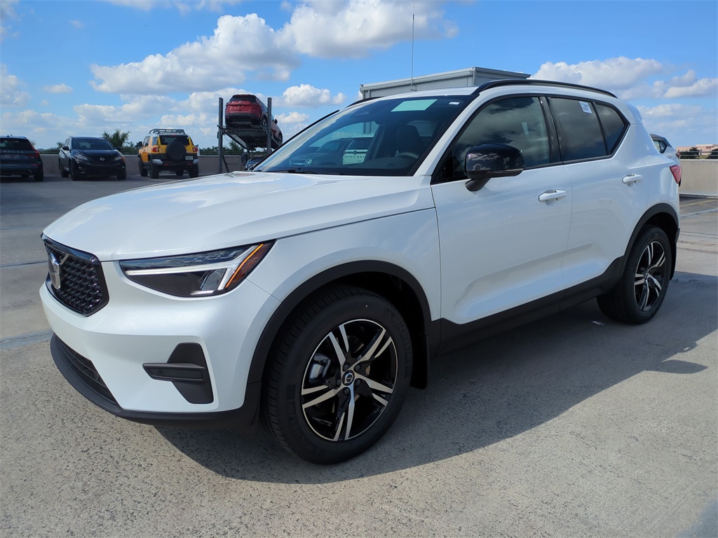 new 2026 Volvo XC40 car, priced at $44,385