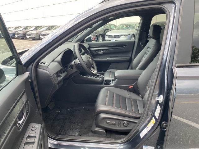 new 2026 Honda CR-V Hybrid car, priced at $39,591