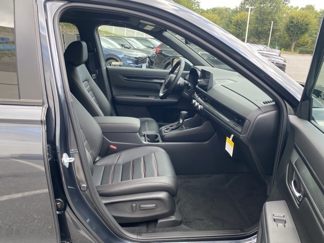 new 2026 Honda CR-V Hybrid car, priced at $39,591