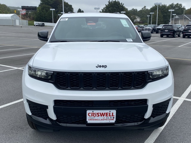 new 2025 Jeep Grand Cherokee L car, priced at $37,289
