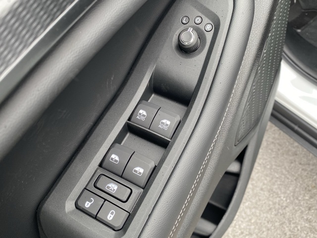 new 2025 Jeep Grand Cherokee L car, priced at $37,289