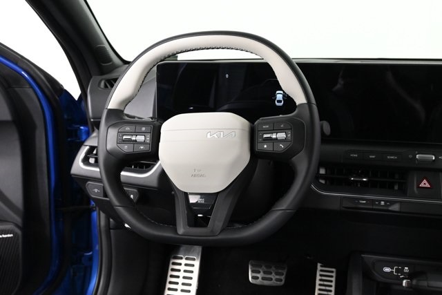 new 2025 Kia K4 car, priced at $29,685