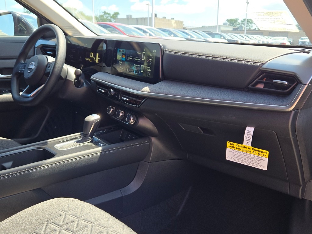 new 2025 Nissan Kicks car, priced at $27,180