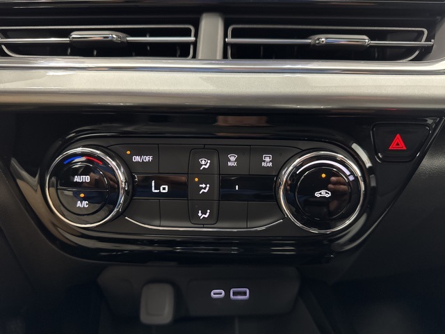 new 2025 Chevrolet Trax car, priced at $23,890