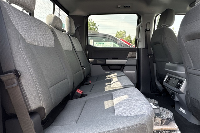 new 2025 Ford F-250SD car, priced at $68,601