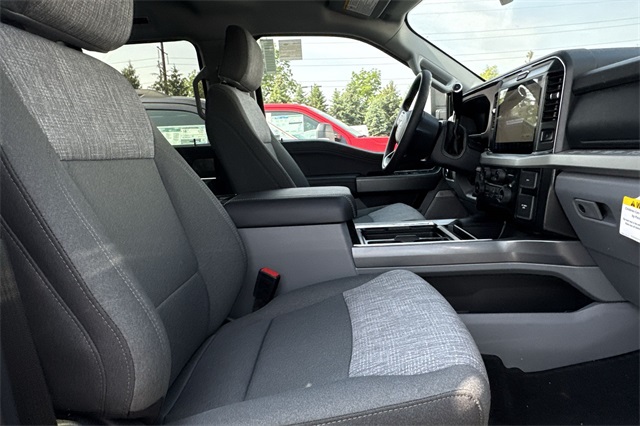 new 2025 Ford F-250SD car, priced at $68,601