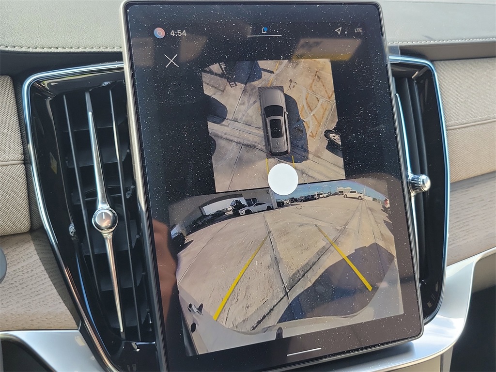 new 2026 Volvo XC90 car, priced at $68,825