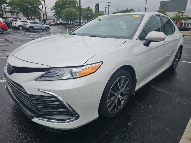 used 2022 Toyota Camry Hybrid car, priced at $28,947