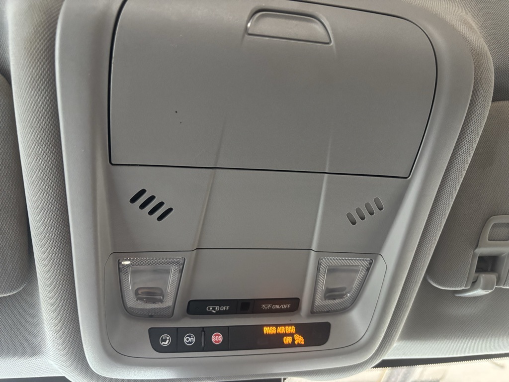 used 2023 Chevrolet Equinox car, priced at $17,495