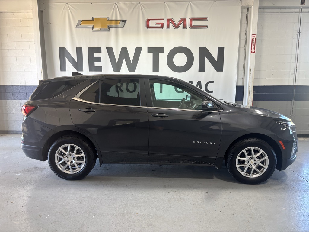 used 2023 Chevrolet Equinox car, priced at $17,495