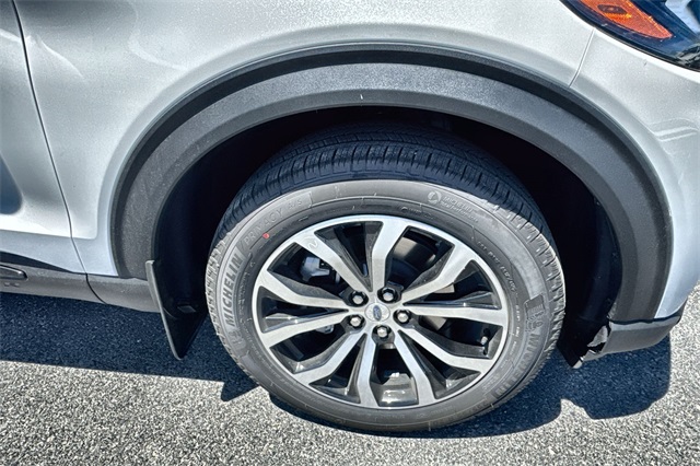 new 2025 Ford Explorer car, priced at $46,649