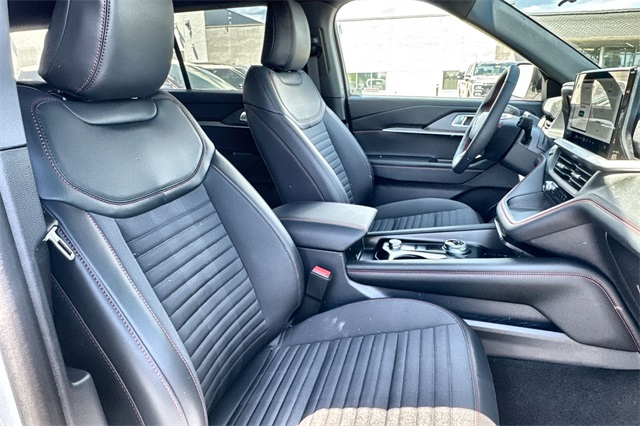 new 2025 Ford Explorer car, priced at $46,649